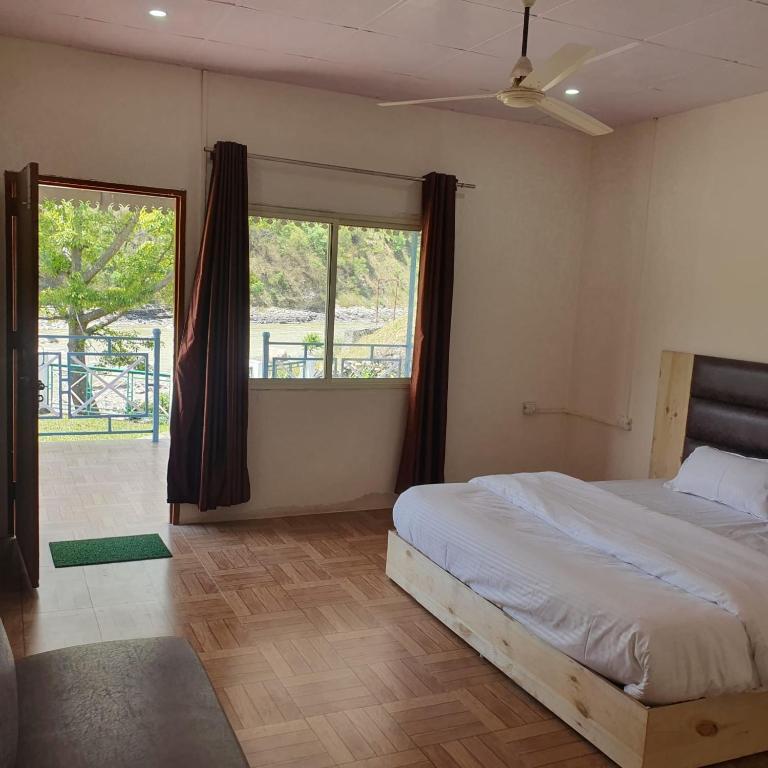 Alaknanda Adventure Resort And Rafting Camp Chamoli Buitenkant foto