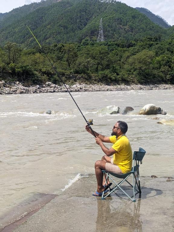 Alaknanda Adventure Resort And Rafting Camp Chamoli Buitenkant foto